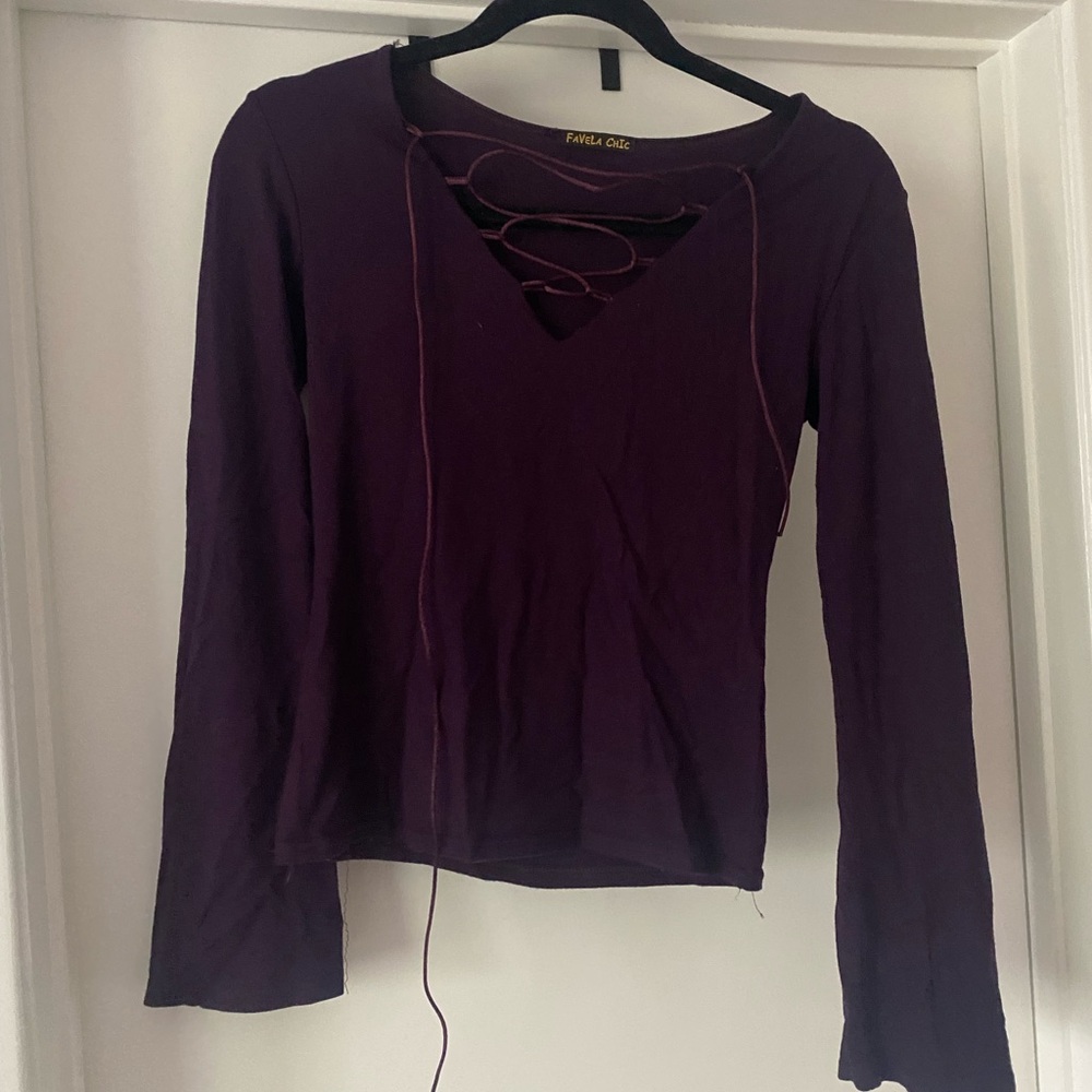 Tie v neck bell sleeve long sleeve
